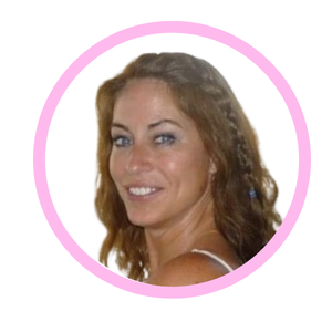 Tracey DeLeeuw Headshot